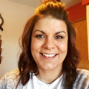 Meet your Posher, Kendra